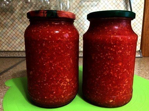 Помидоры с хреном консервация. Помидоры с хреном и чесноком