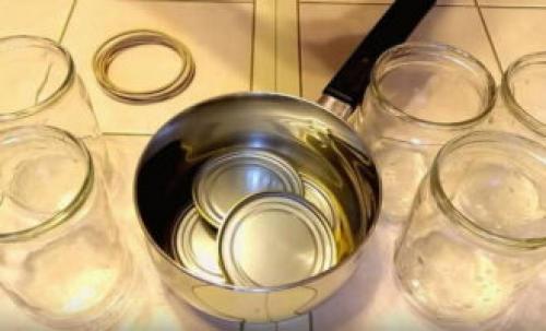 Горлодер с чесноком на зиму. Горлодер из помидоров с чесноком на зиму – 7 пошаговых рецептов