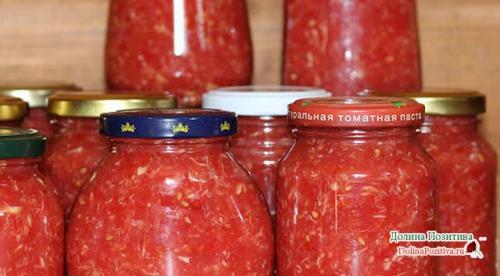 Хреновая закуска из помидор с хреном и чесноком на зиму. Хреновина на зиму: 7 рецептов, чтобы не закисла