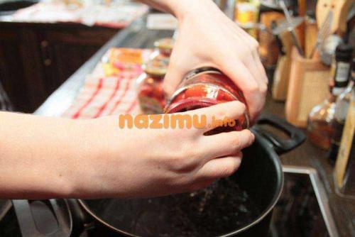 Помидоры фаршированные чесноком на зиму без стерилизации. Рецепт 2, пошаговый: помидоры с чесноком фаршированные