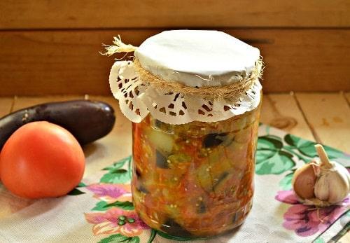 Острая закуска из баклажанов и кабачков на зиму. Салаты из кабачков и баклажанов на зиму – рецепты пальчики оближешь