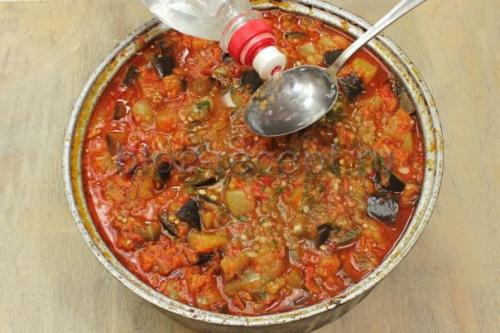 Тушеные кабачки с баклажанами на зиму. Закатываем быстро и вкусно: простой рецепт овощного рагу на зиму с баклажанами и кабачками