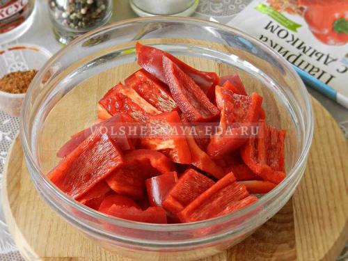 Лечо из баклажан по-болгарски. Лечо с баклажанами, помидорами и перцем