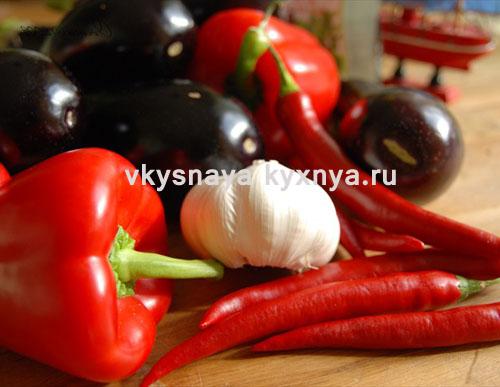 Лечо из баклажан пальчики оближешь на зиму. Лечо из помидор, перца и баклажан на зиму «Пальчики оближешь»