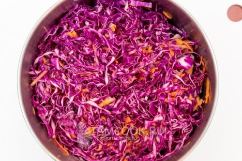 Быстро и вкусно: рецепт краснокочанной маринованной капусты 05 Быстро и вкусно: рецепт краснокочанной маринованной капусты 05