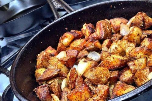 Какие блюда можно приготовить из картофеля Венета 2 кг. Как приготовить молодую картошку: 20 самых вкусных рецептов