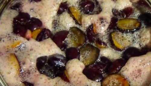 Варенье из слив с пектином или с желатином без косточек. Джем из сливы на зиму — самый простой рецепт «Пятиминутка» 28 Варенье из слив с пектином или с желатином без косточек. Джем из сливы на зиму — самый простой рецепт «Пятиминутка» 28