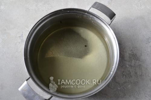 Вкусные зеленые помидоры с чесноком: рецепт маринования 13