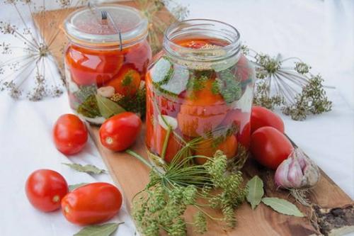 Как приготовить огонек на зиму из помидор с хреном и аспирином. Особенности приготовления 35 Как приготовить огонек на зиму из помидор с хреном и аспирином. Особенности приготовления 35