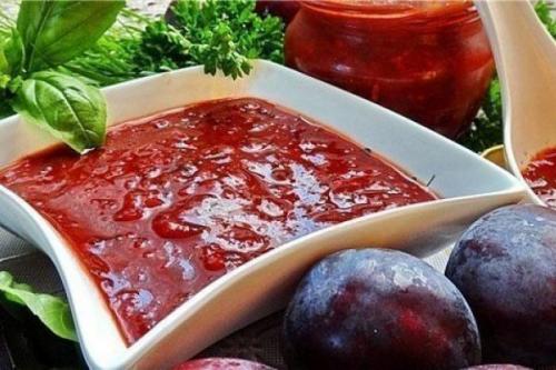 Аджика с салицилкой без варки. Рецепты сырой аджики из помидор с аспирином на зиму, с варкой и без