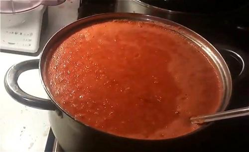 Хреновина сырая с аспирином. Хреновина из помидор и хрена с чесноком на зиму – классические рецепты приготовления