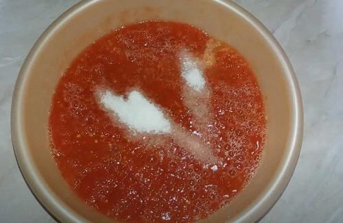 Хреновина рецепт с варкой. Хреновина на зиму — классический рецепт приготовления без варки