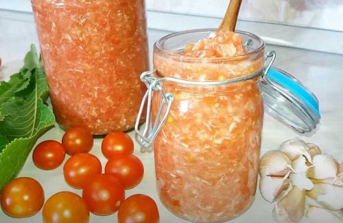 Хреновина рецепт с варкой. Хреновина на зиму — классический рецепт приготовления без варки