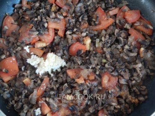 Вкусный рецепт икры грибной с луком, морковью и помидорами 26 Вкусный рецепт икры грибной с луком, морковью и помидорами 26