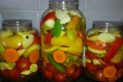 Какие блюда можно приготовить из патиссоны на зиму без стерилизации. 20 простых рецептов патиссонов на зиму