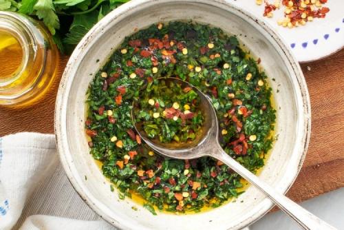 Какие соусы можно использовать вместе с аджикой с кинзой и грецкими орехами. 20 грузинских соусов, которые очень просты в приготовлении