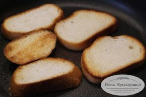 Какие блюда можно подавать с аджикой с кинзой и грецкими орехами. Пряный зеленый соус (кавказская приправа) из грецких орехов, чеснока и кинзы