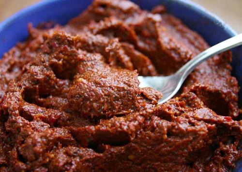 Как долго хранится аджика абхазская с грецким орехом. АБХАЗСКАЯ АДЖИКА