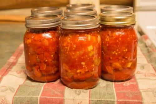 Правильный рецепт хреновины. Хреновина на зиму: 8 классических рецептов приготовления