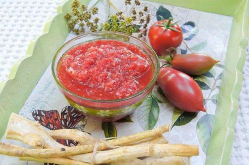 Правильный рецепт хреновины. Хреновина на зиму: 8 классических рецептов приготовления