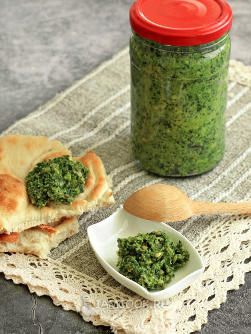 Вкус Абхазии: рецепт зеленой аджики 05