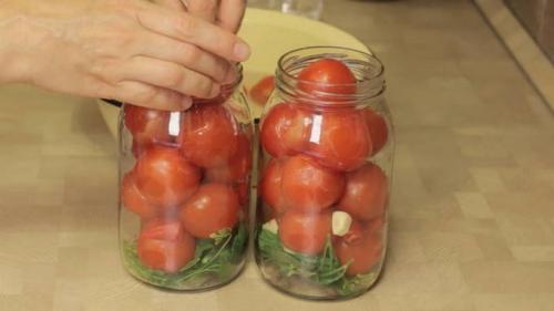 Квашеные помидоры, как бочковые. Квашеные помидоры на зиму без уксуса
