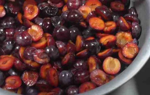 Сливовое варенье густое. Варенье из сливы без косточек – 7 рецептов густого сливового варенья на зиму