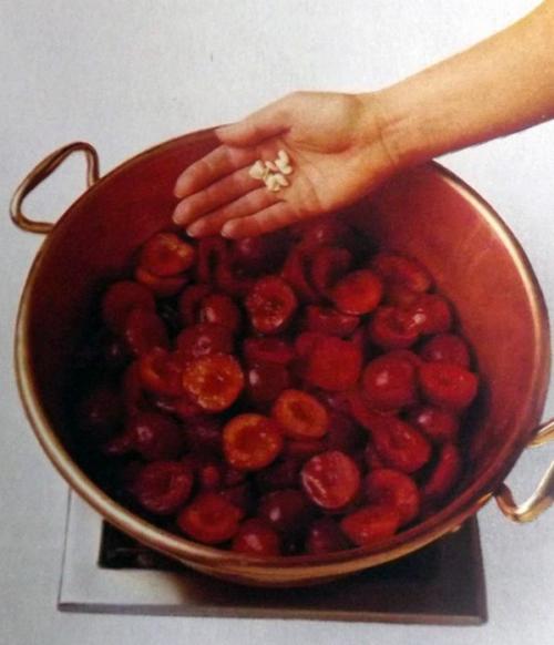 Как загустить сливовый джем. Традиционный домашний рецепт