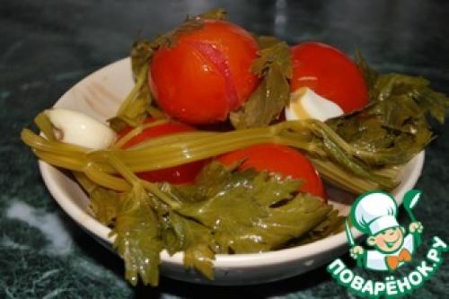 Соленые помидоры на зиму в банках для хранения в квартире. Засолка помидоров на зиму