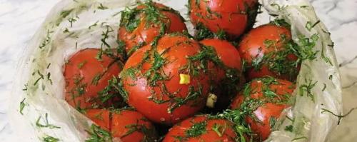 Зеленые помидоры быстрые с чесноком. Малосольные помидоры – 10 рецептов быстрого приготовления с чесноком и зеленью
