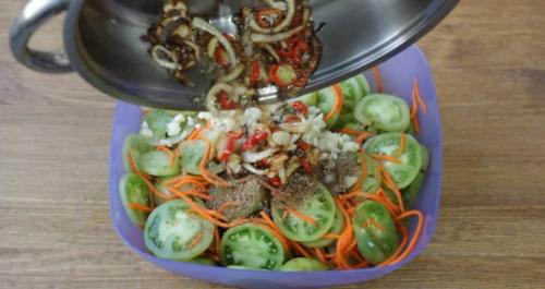 Зеленые помидоры по-корейски на зиму — самые вкусные рецепты, пальчики оближешь!