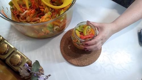 Зеленые помидоры по-корейски на зиму — самые вкусные рецепты, пальчики оближешь!