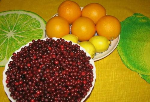 Как выбрать клюкву для протерания с сахаром. Клюква с сахаром на зиму без варки