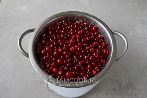 Заготовка клюквы на зиму: простые и вкусные рецепты 02 Заготовка клюквы на зиму: простые и вкусные рецепты 02