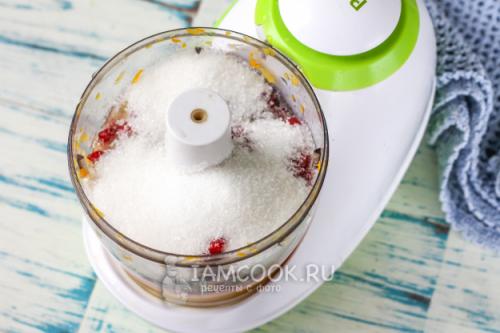Вкусный и простой рецепт: Клюква перетертая с апельсином и сахаром без варки 04 Вкусный и простой рецепт: Клюква перетертая с апельсином и сахаром без варки 04