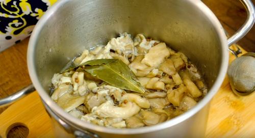 Как мариновать вешенки быстро. Быстрый рецепт маринованных вешенок в домашних условиях