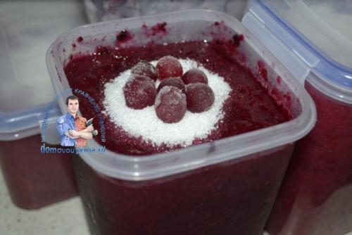 Можно ли заморозить клюкву с сахаром в блендере без варки. Клюква с сахаром на зиму