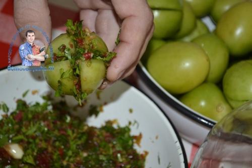 Маринованные зеленые помидоры с горчицей. Зеленые помидоры с чесноком и горчицей