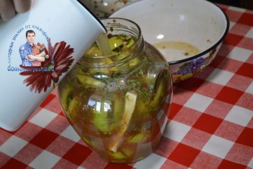 Маринованные зеленые помидоры с горчицей. Зеленые помидоры с чесноком и горчицей