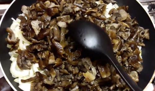 Как жарить опята. Как правильно приготовить опята на сковороде