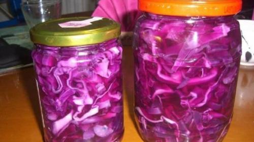 Как хранить маринованную краснокочанную капусту. Подборка очень вкусных рецептов краснокочанной капусты на зиму в банке
