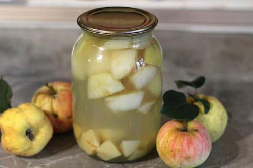 Как долго происходит процесс приготовления компота из боярышника и яблок на зиму