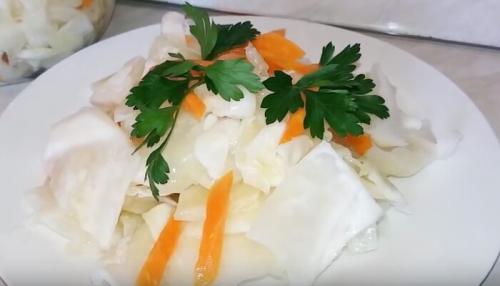 Квашеная капуста быстрого приготовления в рассоле с уксусом. Рецепт маринованной капусты быстрого приготовления — пальчики оближешь 29 Квашеная капуста быстрого приготовления в рассоле с уксусом. Рецепт маринованной капусты быстрого приготовления — пальчики оближешь 29
