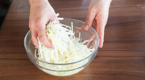 Маринованная капуста с 70 процентным уксусом. Рецепт «Маринованная капуста на зиму»: 04