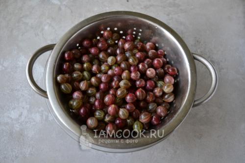 Завораживающий вкус: рецепт варенья из крыжовника с лимоном 02 Завораживающий вкус: рецепт варенья из крыжовника с лимоном 02