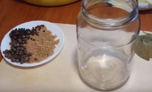 Маринованные помидоры половинками на зиму без стерилизации. Как закрыть помидоры половинками без стерилизации на зиму 04 Маринованные помидоры половинками на зиму без стерилизации. Как закрыть помидоры половинками без стерилизации на зиму 04