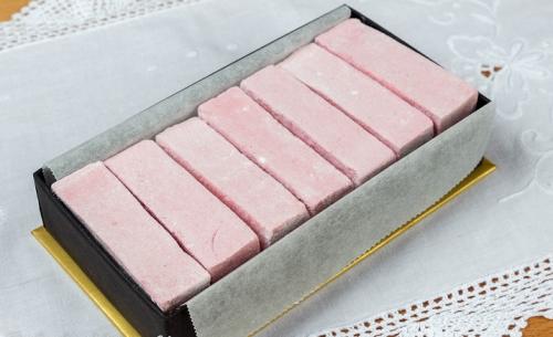 Как хранить пастилу из груш, приготовленную в электросушилке, чтобы она дольше оставалась свежей. Как хранить пастилу