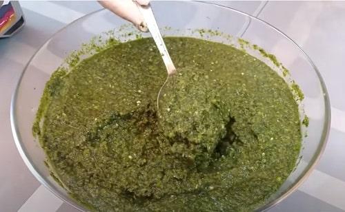 Аджика абхазская сырая. Абхазская аджика — классические домашние рецепты острой приправы