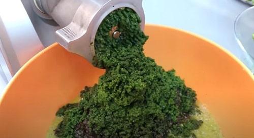 Аджика абхазская сырая. Абхазская аджика — классические домашние рецепты острой приправы