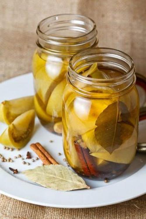 Быстрый рецепт малосольных зеленых помидоров в кастрюле: простота и вкус 10 Быстрый рецепт малосольных зеленых помидоров в кастрюле: простота и вкус 10